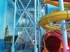 -青岛东方影都融创水世界