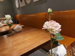 -POKEE VIA&Brunch·维娅(重庆来福士店)