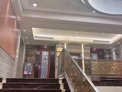 -品悦酒店(三林古镇店)