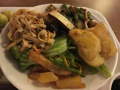-感恩心素食馆(百世广场店)
