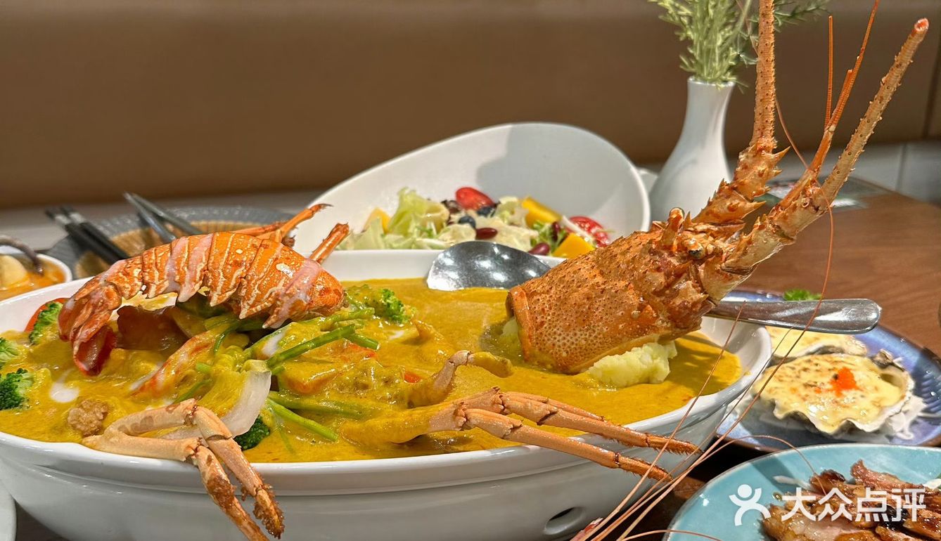 🔥打工人救命外卖！20元猪颈肉惊现整只小青