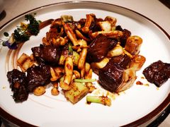 慢火烧雪花牛肉-尚一汤·粤菜海鲜(环球港店)