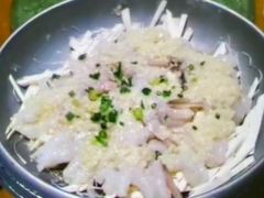 -秦臻海鲜农家乐(奉贤店)