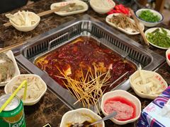 -灌县老妈砂锅串串香