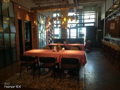 -自然食集西餐厅(泰晤士小镇店)