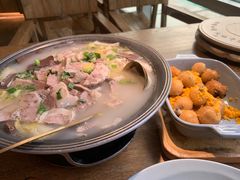 -蜜桃餐厅·伴山(湖滨商业街店)