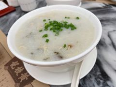 皮蛋瘦肉粥-黄枝记(议事亭前地店)