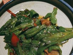 农家小炒肉-胡桃里音乐酒馆(白云五号T5 MALL店)