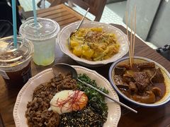 -CowCow其其·牛杂咖啡公司(六运店)