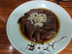 金牌蒜香牛舌-老刘私厨猪脚饭
