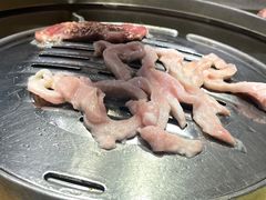 -哈哈碳都·牛肋条无限自助烤肉(台江万达店)