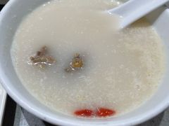 -海底捞火锅(让胡路万达店)