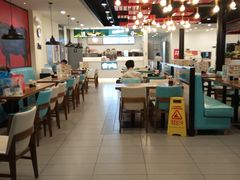 大堂-李先生牛肉面大王(上海站南广场店)