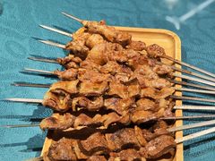 -乡村馕坑肉·烧烤·新疆菜·本地人更爱吃(阿勒泰首店)