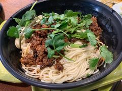 干拌炸酱面-重庆鸡公煲·青锅花椒鱼(牡丹江路店)