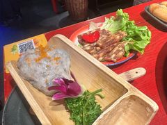 -谭鸭血老火锅·匠心(环球港旗舰店)