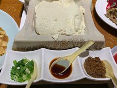-95号酱骨·一块豆腐(展春园西路店)
