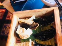 -云海肴·汽锅鸡·云南菜(天山百盛优客店)