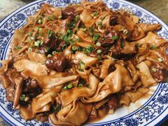 羊肉焖饼-壹阁胡羊焖饼(特色小吃街店)