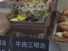 牛肉三明治-面包日报