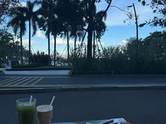 -ommo cafe(半岛城邦店)