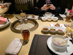 -余欢领鲜火锅(新街口店)