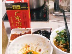 -爱客得牛排海鲜烤肉·火锅自助(春熙路黑金好店)