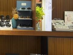 -一代眼镜·蔡司配镜(浦东大拇指广场店)
