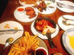-MARU玛露音乐餐厅(前滩世贸店)