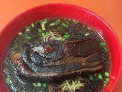 -小龙大肉面馆