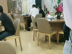 大堂-永記粤菜·五指毛桃花雕鸡煲(九亭店)