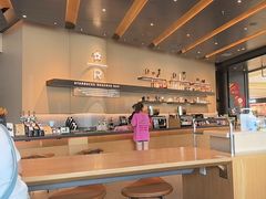 -星巴克臻选(上海合生汇1F店)