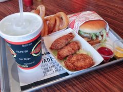 洋葱圈-FATBURGER 特富客汉堡(外交公寓店)