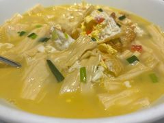 -楚山晓·湖北菜(武汉光谷K11店)