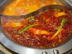 -沸炉重庆老火锅(军事博物馆店)