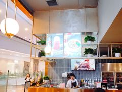 -POKEE VIA&Brunch·维娅(重庆来福士店)