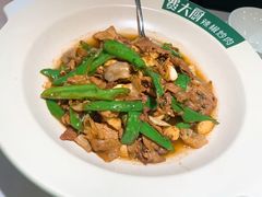 -费大厨辣椒炒肉(黄兴中心广场店)