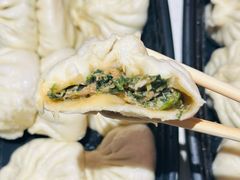 荠菜鲜肉包-津门张记包子铺(华昌道店)
