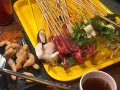-串门邻居串串火锅(云南南路店)