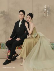 -雪中彩影婚纱摄影·微光艺术中心