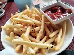 -WOLFGANG PUCK KITCHEN & BAR(迪士尼小镇店)