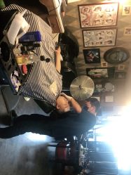 -Libertines barbershop 浪子理发店