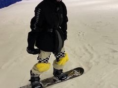 -乔波室内滑雪场