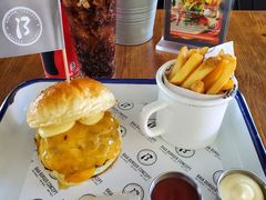 cheese&nbsp;burger-BAIA 巴亚