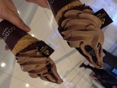 iphone_upload_pic-GODIVA(王府井apm店)