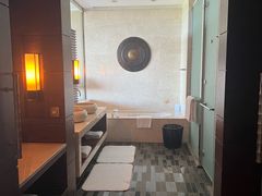 -海南清水湾莱佛士酒店