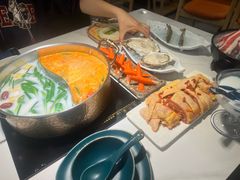 -椰子湾·海南火锅·糟粕醋·椰子鸡(正大广场店)