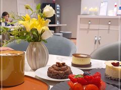 -潮一不贰·法式甜品·生日蛋糕·西式简餐(外滩店)