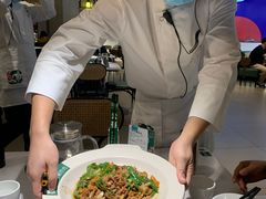 -费大厨辣椒炒肉(黄兴中心广场店)