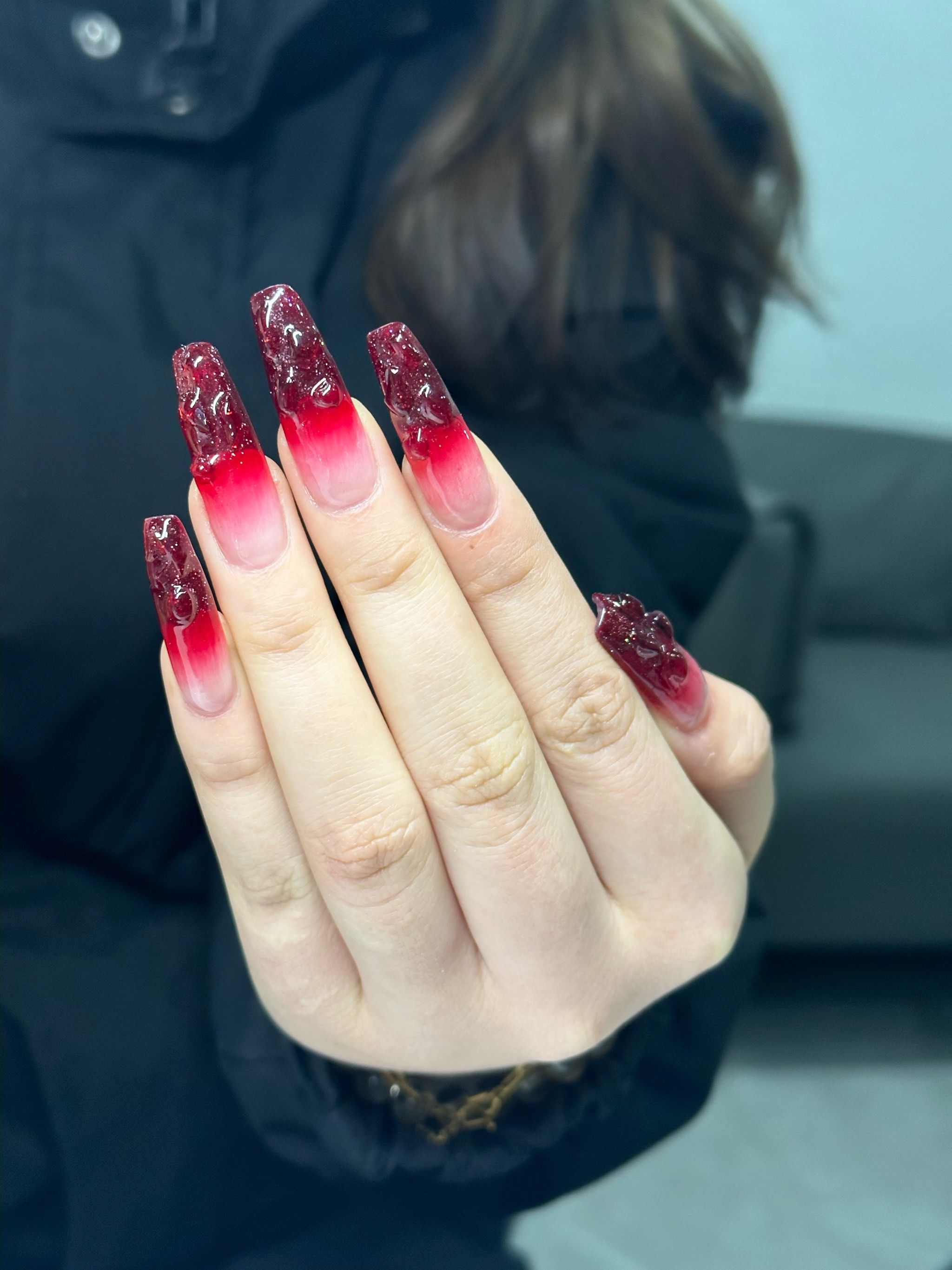 渐变红 指尖魅力